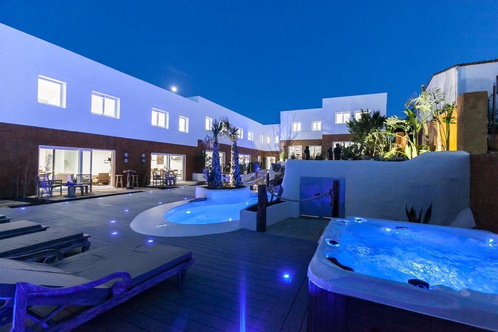 Vista Roses Mar - Villas Batik Exteriér fotografie