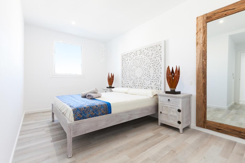 Vista Roses Mar - Villas Batik Exteriér fotografie