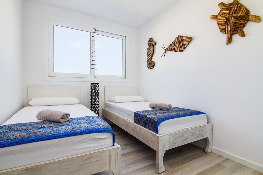 Vista Roses Mar - Villas Batik Exteriér fotografie