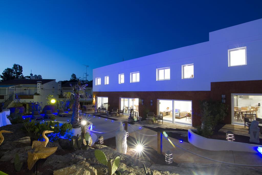 Vista Roses Mar - Villas Batik Exteriér fotografie