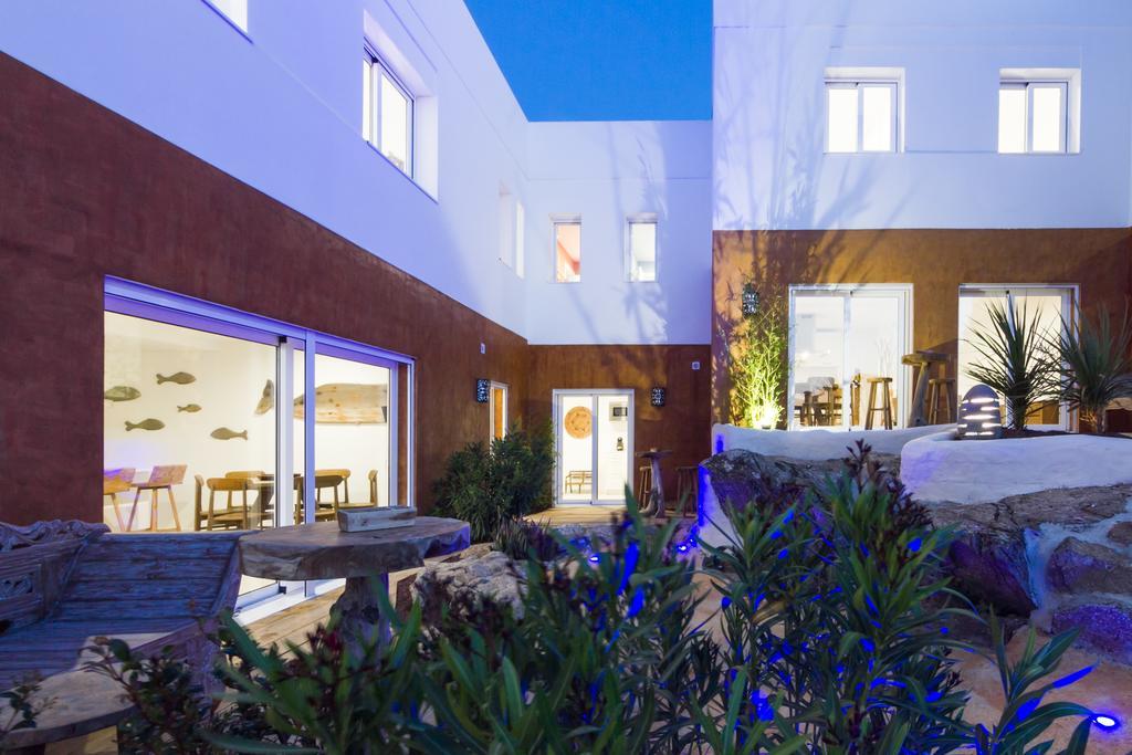 Vista Roses Mar - Villas Batik Exteriér fotografie