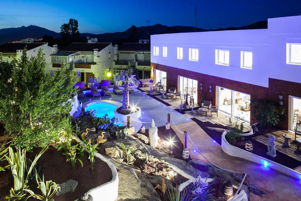 Vista Roses Mar - Villas Batik Exteriér fotografie